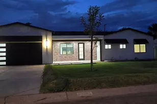 4334 E Indianola Ave, Phoenix, AZ 85018 - Photo 2
