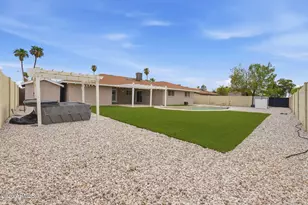 2546 E Geneva Dr, Tempe, AZ 85282 - Photo 28