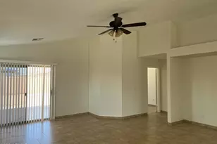 2556 W Tamarisk Ave, Phoenix, AZ 85041 - Photo 4
