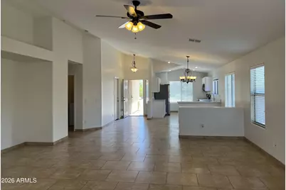 2556 W Tamarisk Avenue, Phoenix, AZ 85041 - Photo 8