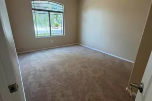 2555 E Robb Ln, Phoenix, AZ 85024 - Photo 4