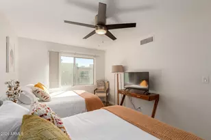 4620 N 68th St, Scottsdale, AZ 85251 - Photo 12