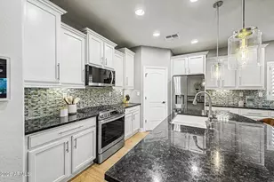10781 W Saddlehorn Rd, Peoria, AZ 85383 - Photo 14