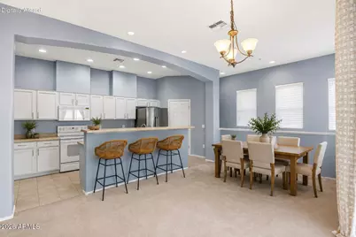 42424 N Gavilan Peak Parkway #25206, Anthem, AZ 85086 - Photo 2