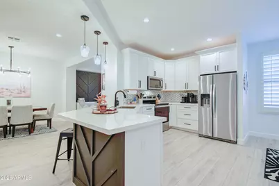 15221 N Clubgate Drive #2023, Scottsdale, AZ 85254 - Photo 14