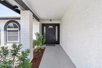 10614 N 65th Avenue, Glendale, AZ 85304 - Photo 2