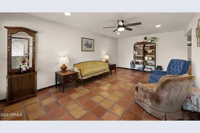 1546 E Flower Circle, Mesa, AZ 85204 - Photo 8