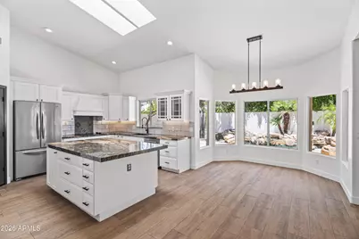 6944 E Hearn Road, Scottsdale, AZ 85254 - Photo 10