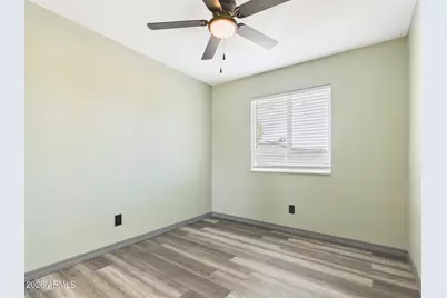 19826 N 34th Drive, Phoenix, AZ 85027 - Photo 14