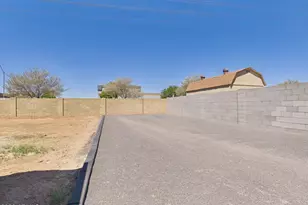 19826 N 34th Dr, Phoenix, AZ 85027 - Photo 28
