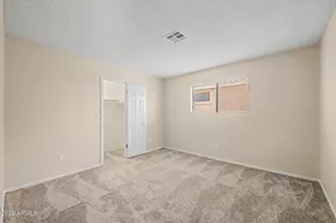 3975 E Graythorn St, Phoenix, AZ 85044 - Photo 26