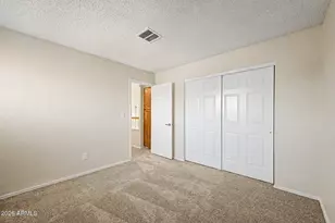3975 E Graythorn St, Phoenix, AZ 85044 - Photo 32