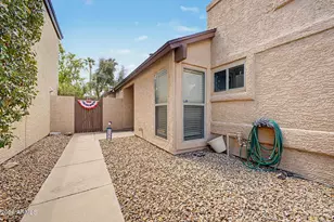 529 E Kristal Way, Phoenix, AZ 85024 - Photo 8