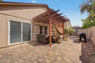 529 E Kristal Way, Phoenix, AZ 85024 - Photo 30