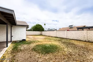 5755 W Sunnyside Dr, Glendale, AZ 85304 - Photo 30