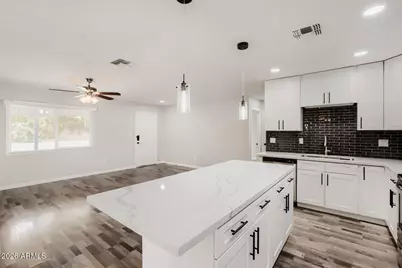 5755 W Sunnyside Drive, Glendale, AZ 85304 - Photo 18