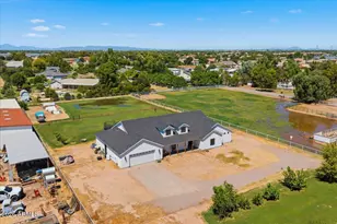 21332 S 156th St, Gilbert, AZ 85298 - Photo 1