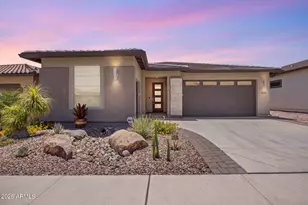 13335 W Milton Dr, Peoria, AZ 85383 - Photo 2