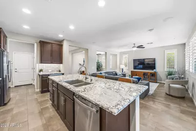 13335 W Milton Drive, Peoria, AZ 85383 - Photo 6