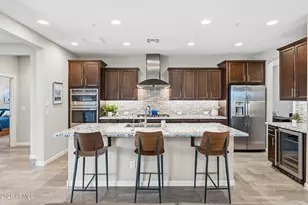 13335 W Milton Dr, Peoria, AZ 85383 - Photo 8