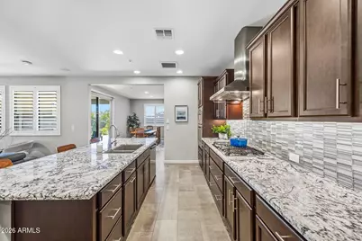 13335 W Milton Drive, Peoria, AZ 85383 - Photo 10