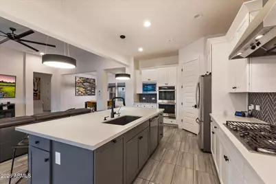 2080 E Aquarius Place, Chandler, AZ 85249 - Photo 10