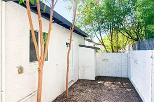 1844 N 51st St, Phoenix, AZ 85008 - Photo 16