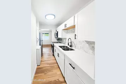 1846 N 51st Street #05, Phoenix, AZ 85008 - Photo 12