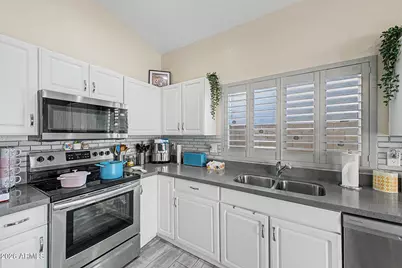 4138 E Tanglewood Drive, Phoenix, AZ 85048 - Photo 12