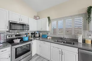 4138 E Tanglewood Dr, Phoenix, AZ 85048 - Photo 12