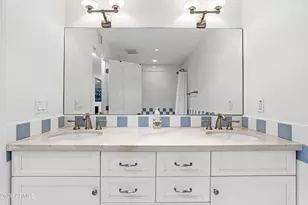 3187 E Berridge Ln, Phoenix, AZ 85016 - Photo 22