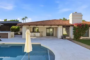 3187 E Berridge Ln, Phoenix, AZ 85016 - Photo 42