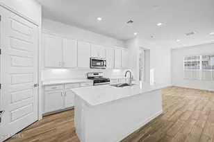 1734 E Questa Dr, Phoenix, AZ 85024 - Photo 2