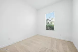 1734 E Questa Dr, Phoenix, AZ 85024 - Photo 16