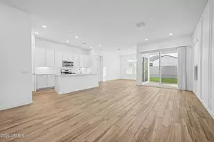 1734 E Questa Dr, Phoenix, AZ 85024 - Photo 4