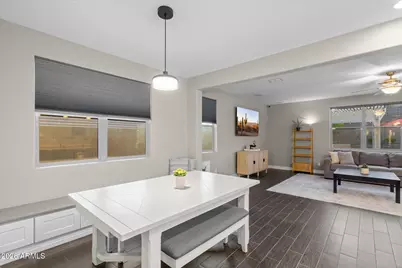 2916 W Brilliant Sky Drive, Phoenix, AZ 85085 - Photo 12