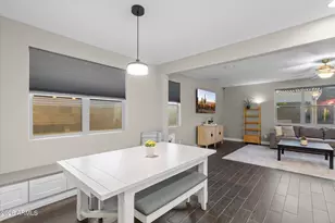 2916 W Brilliant Sky Dr, Phoenix, AZ 85085 - Photo 12