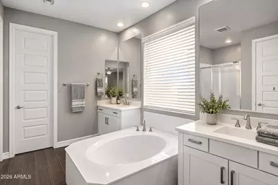2916 W Brilliant Sky Drive, Phoenix, AZ 85085 - Photo 26