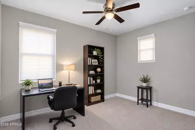 2916 W Brilliant Sky Drive, Phoenix, AZ 85085 - Photo 32