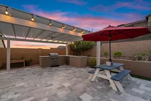 2916 W Brilliant Sky Dr, Phoenix, AZ 85085 - Photo 34