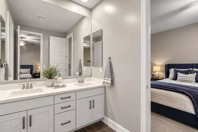 2916 W Brilliant Sky Drive, Phoenix, AZ 85085 - Photo 28