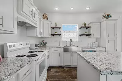 41929 N 3rd Street, Phoenix, AZ 85086 - Photo 10