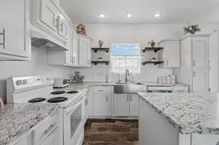 41929 N 3rd St, Phoenix, AZ 85086 - Photo 10