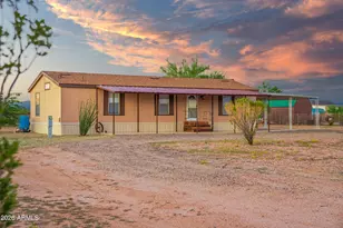40514 N 251st Ave, Morristown, AZ 85342 - Photo 4
