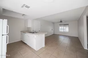 1077 W 1st St, Tempe, AZ 85281 - Photo 10