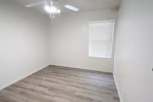 2325 E Lakecrest Dr, Gilbert, AZ 85234 - Photo 14
