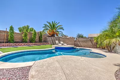30084 N Desert Willow Boulevard, San Tan Valley, AZ 85143 - Photo 32
