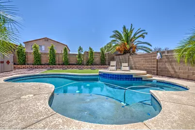 30084 N Desert Willow Boulevard, San Tan Valley, AZ 85143 - Photo 2