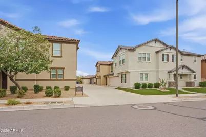 11679 N 165th Lane, Surprise, AZ 85388 - Photo 2