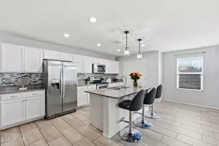 11679 N 165th Ln, Surprise, AZ 85388 - Photo 12